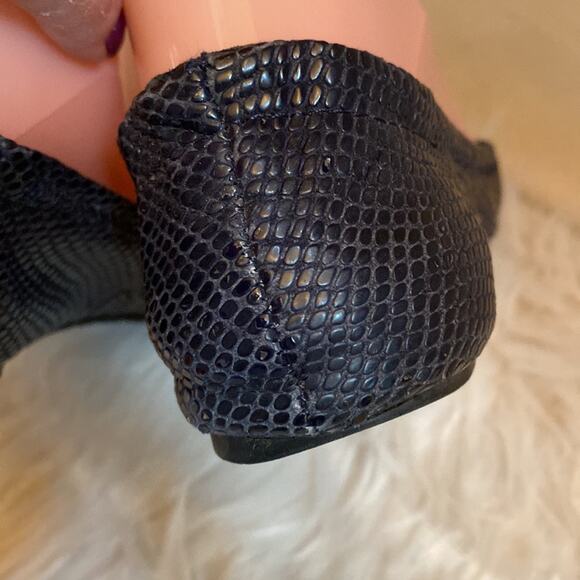 Tory Burch textured leather black ballet flats Size 6 - Picture 7 of 10